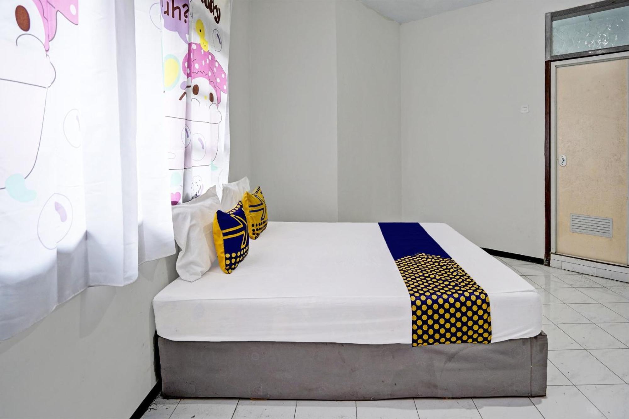 Spot On 92388 Villa Segi Delapan Prigen エクステリア 写真