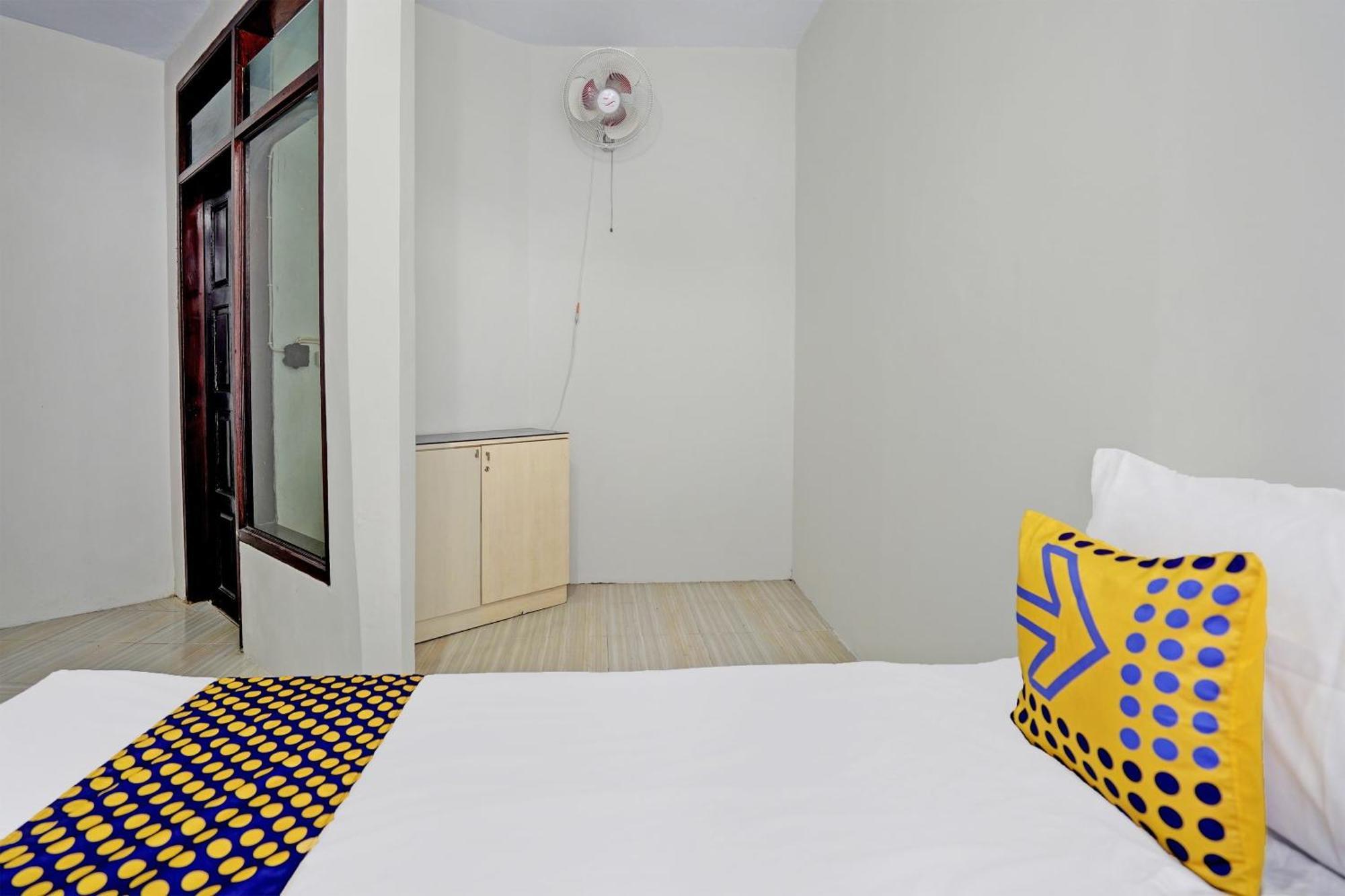 Spot On 92388 Villa Segi Delapan Prigen エクステリア 写真