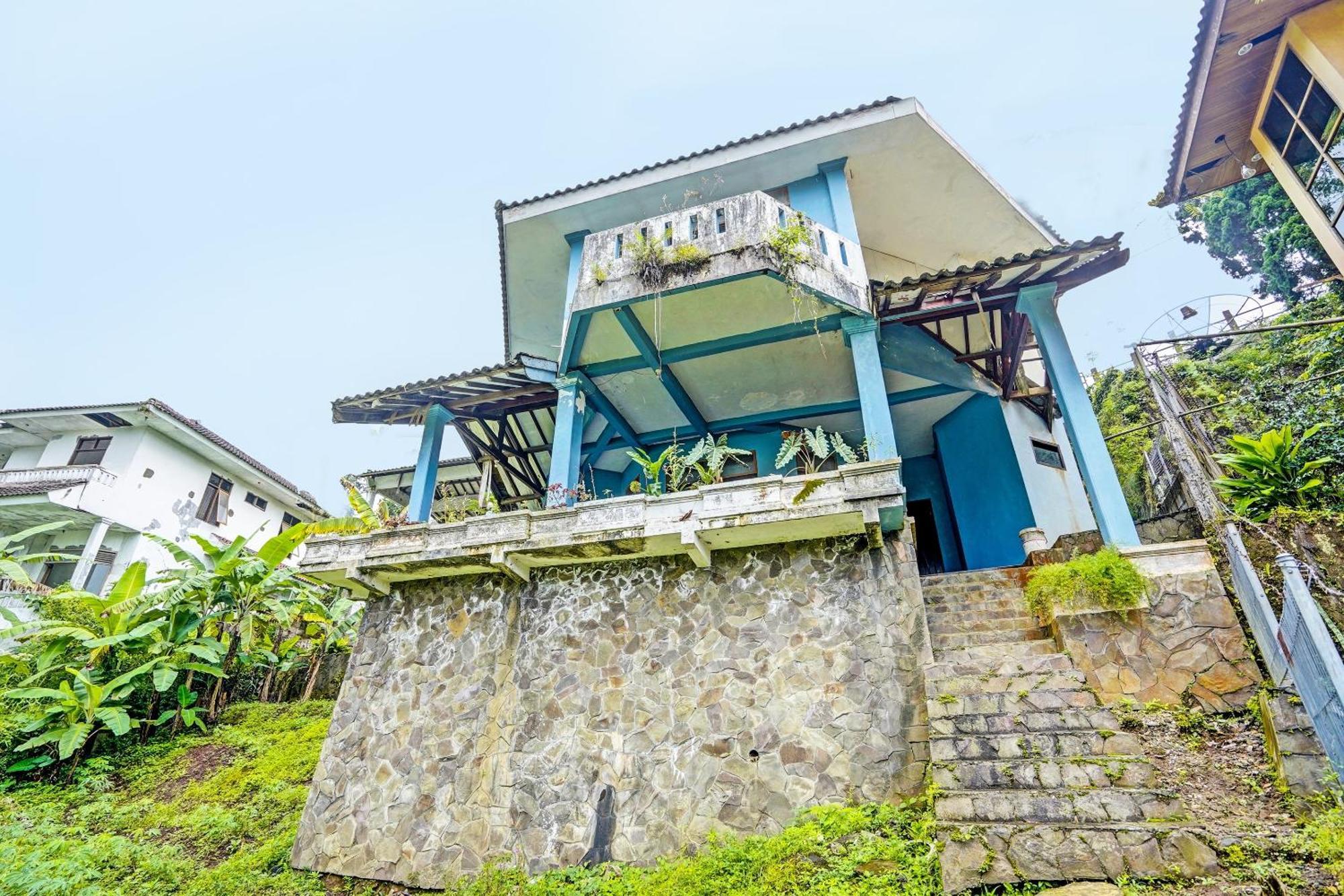 Spot On 92388 Villa Segi Delapan Prigen エクステリア 写真